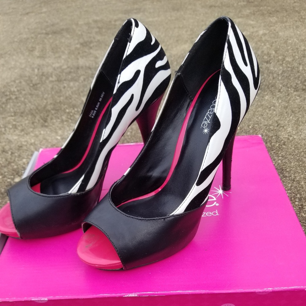 Fun Zebra print hot pink heels.